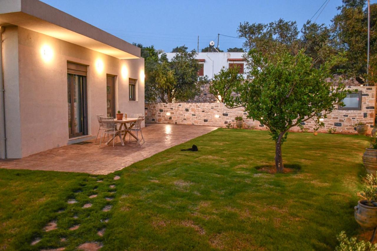 Paul'S Villa Плакиас Экстерьер фото