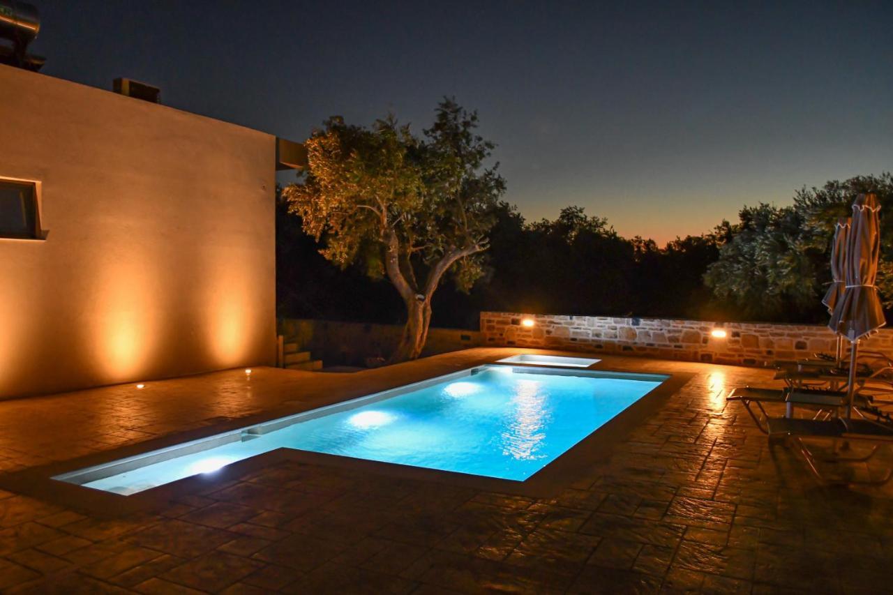 Paul'S Villa Плакиас Экстерьер фото